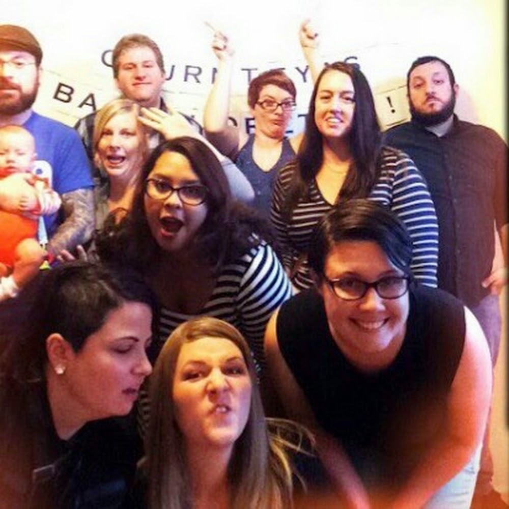 Meet your Posher, Courtney